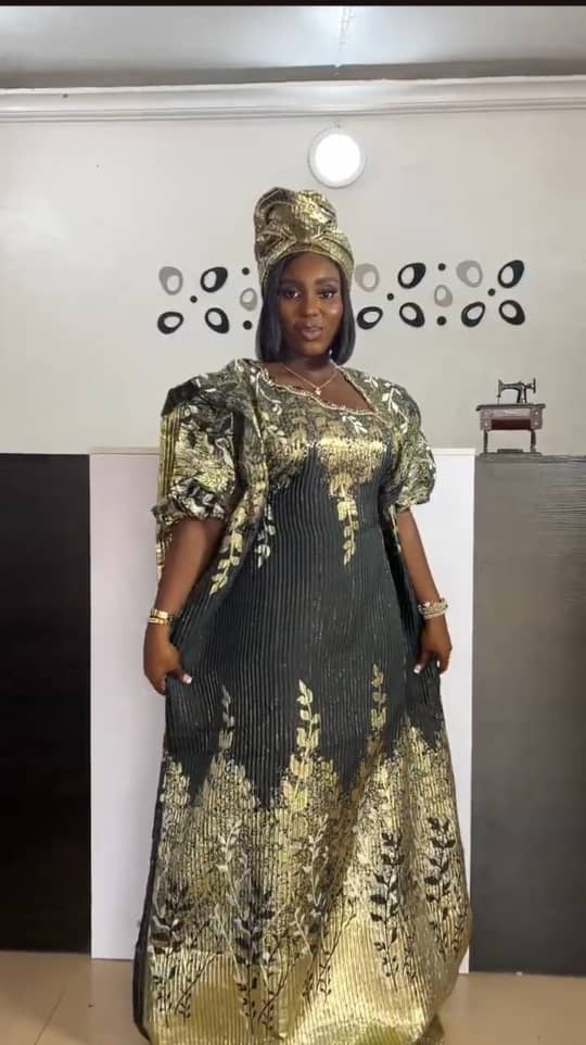 Luxury Brocade Stylish BuBu Gown In Gold
